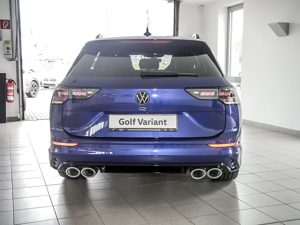Volkswagen Golf Variant R 2.0 TSI 4Motion DSG PANO AHK MATR