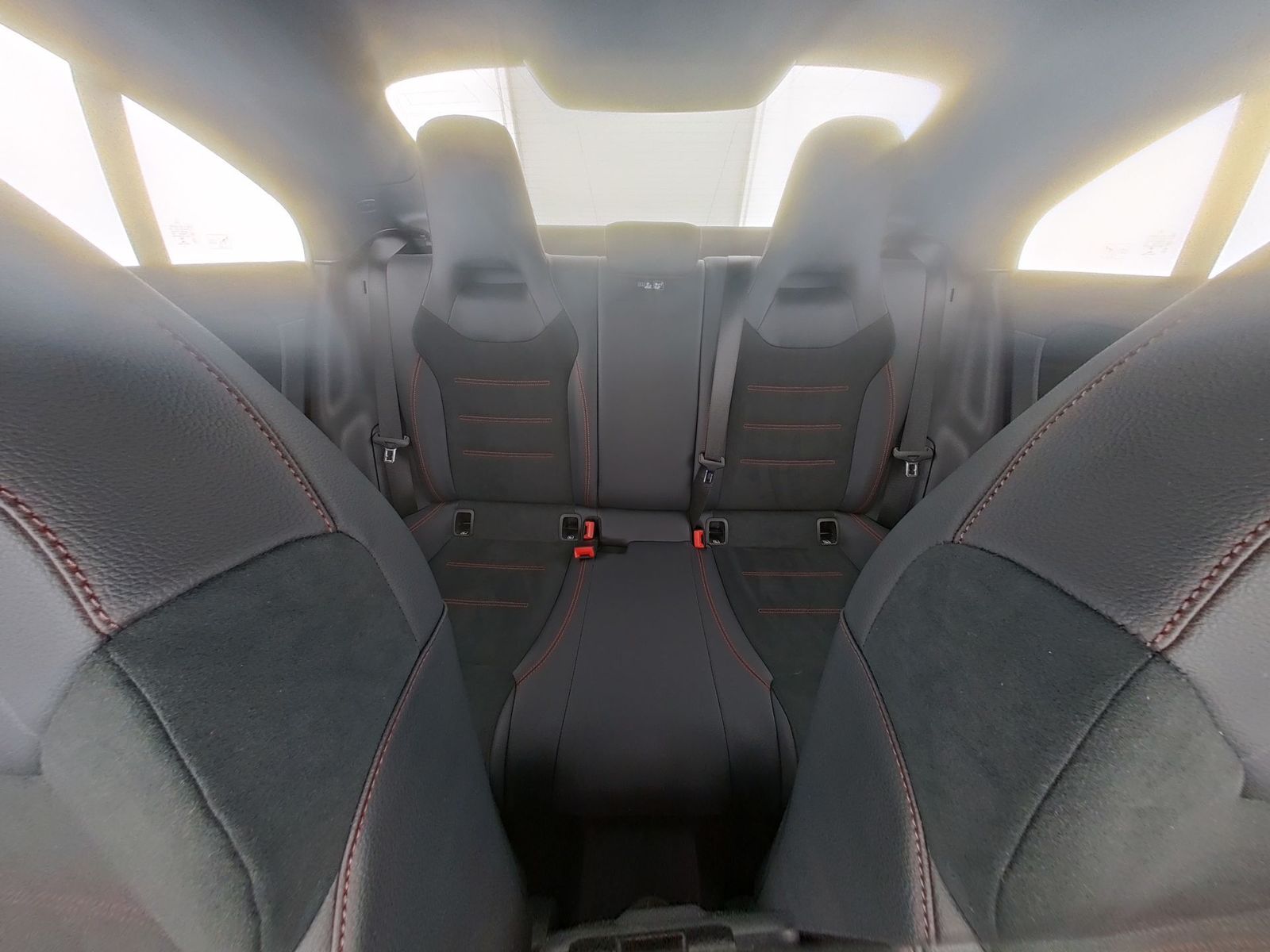 Mercedes-Benz CLA 250 AMG Line - Samsaru's Car Outlet