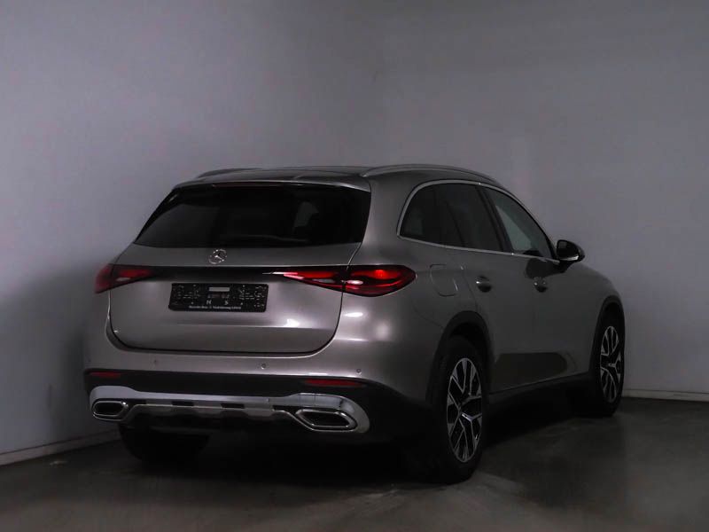 Mercedes-Benz GLC 220 d 4M Avantgarde/DIGITAL/Pano/AHK/Distr