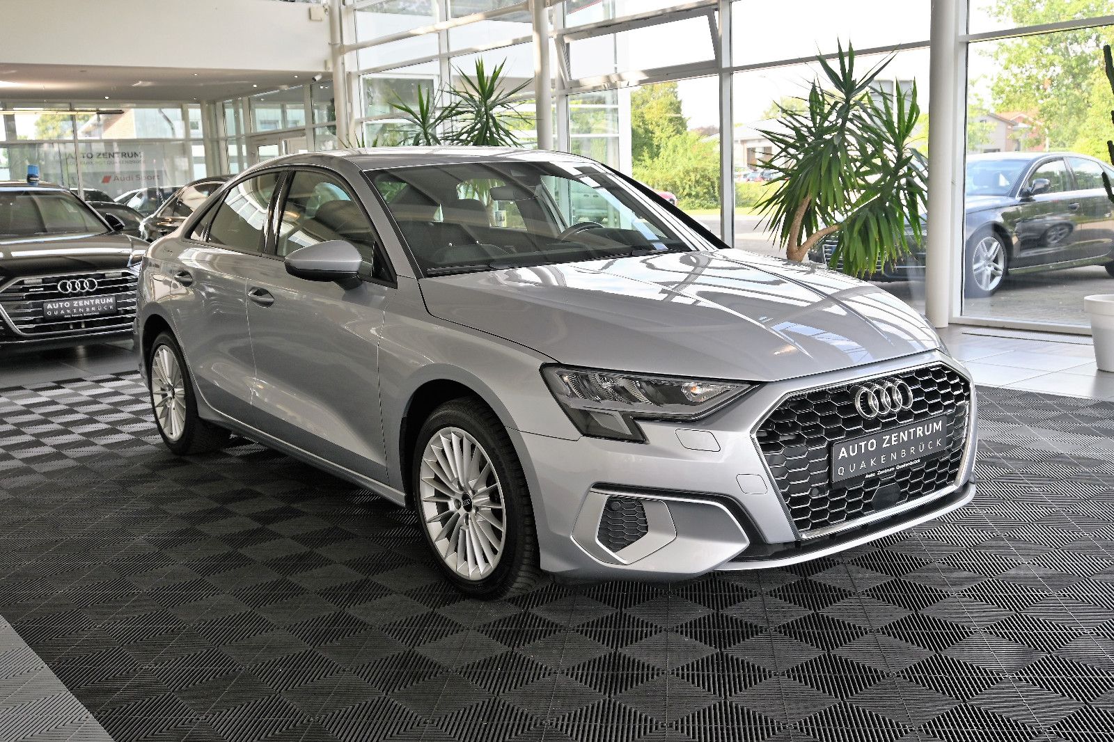 Audi A3 Limousine 35 TDI advanced Navi Virtual PDC 17