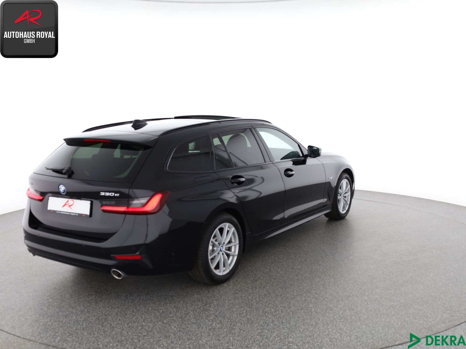 BMW 330 e T xDrive SPORTLINE - Samsaru's Car Outlet