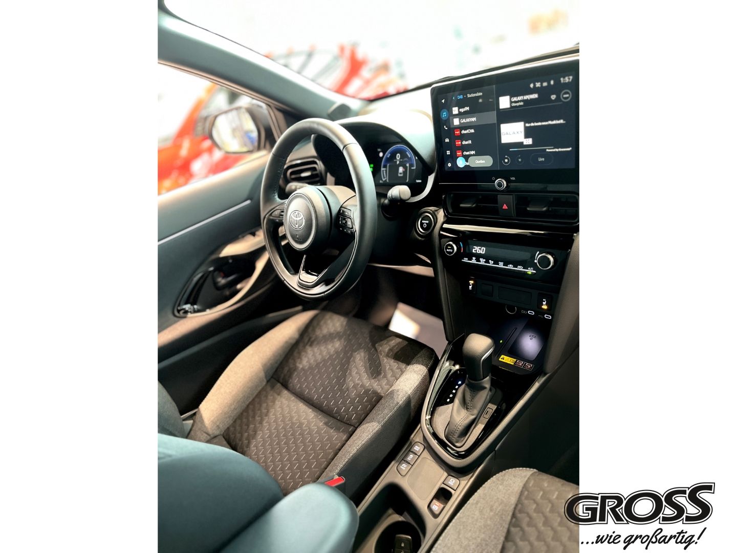 Toyota Yaris Cross Hybrid Active Drive / Safety / PDC /