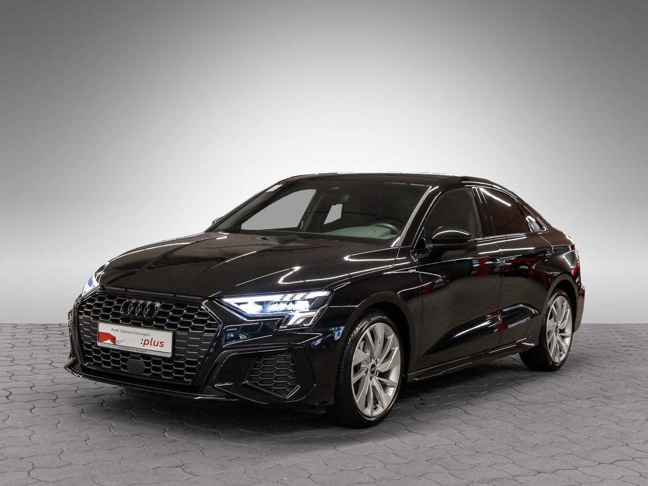 Audi A3 Lim 35 TFSI S line - Samsaru's Car Outlet