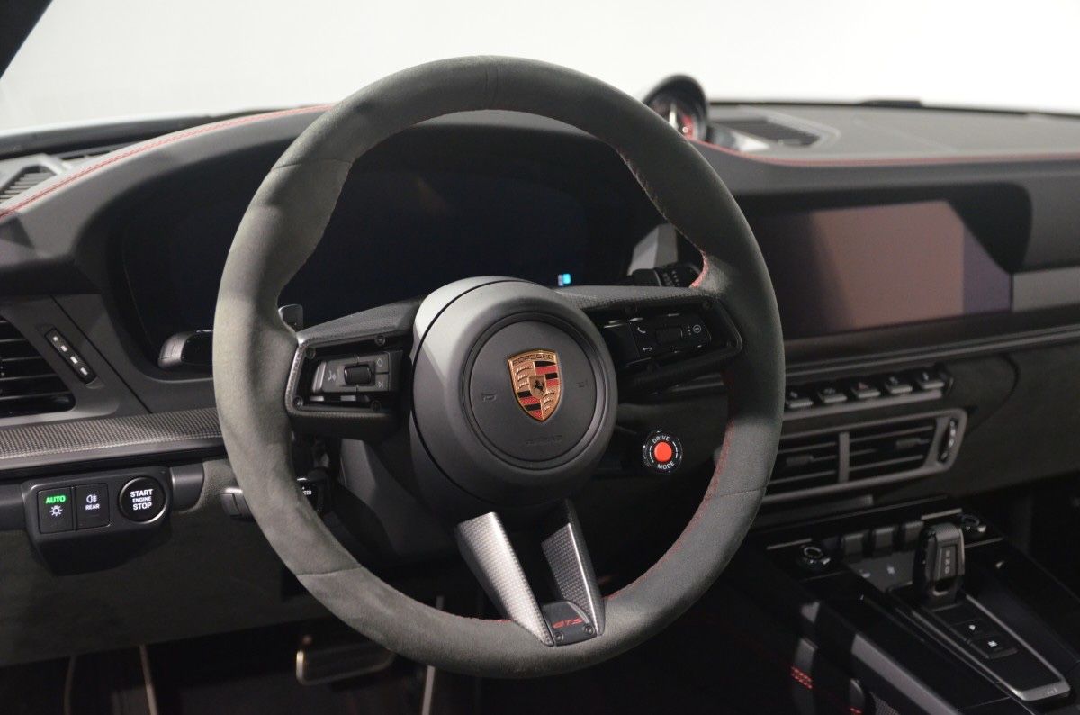 Porsche 911 992.2 Carrera 4 GTS T-Hybrid*ACC*Pano*