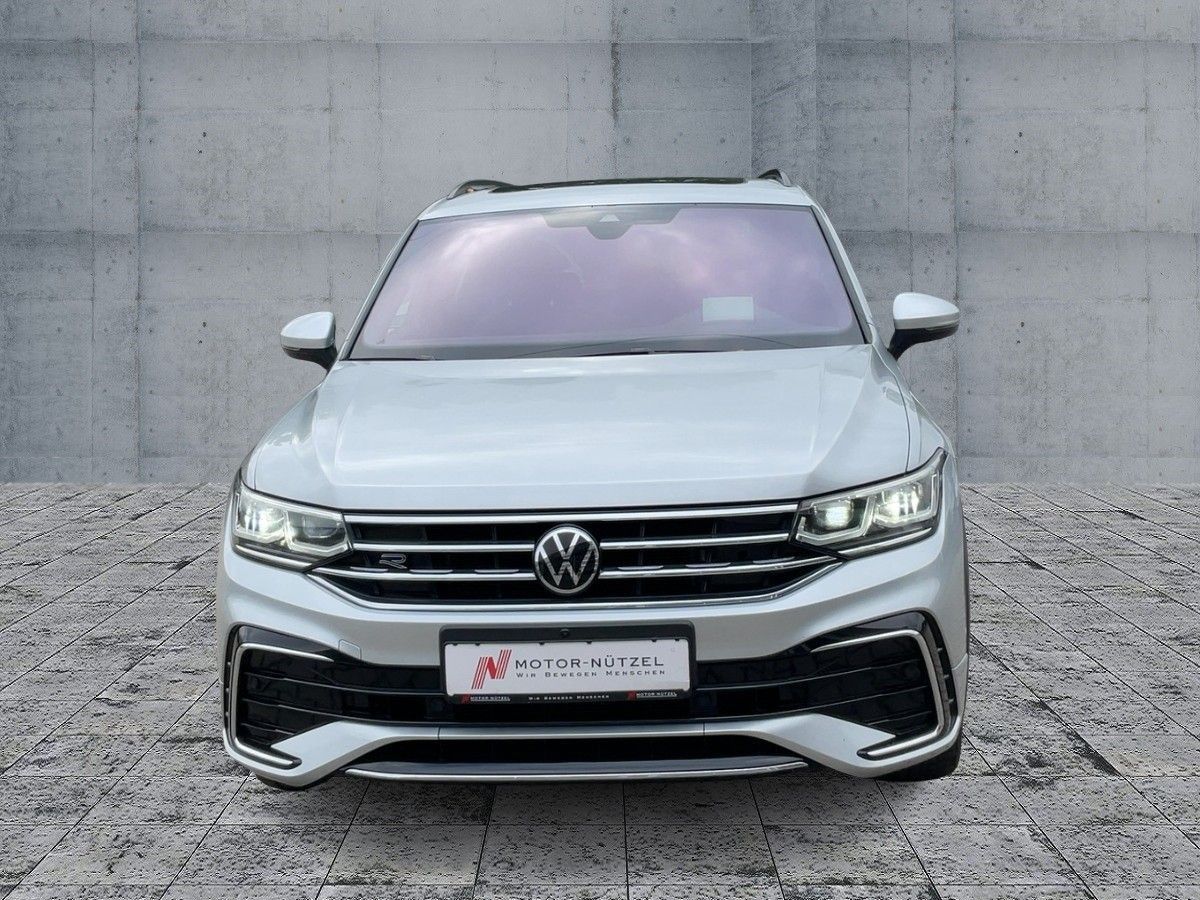 Volkswagen Tiguan 2.0 TSI DSG 4M R-LINE MATRIX+NAVI+AHK+ACC