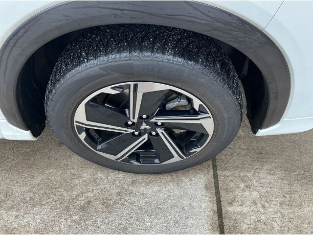 Mitsubishi Eclipse Cross Plus Select PHEV 4WD 2.4 MIVEC