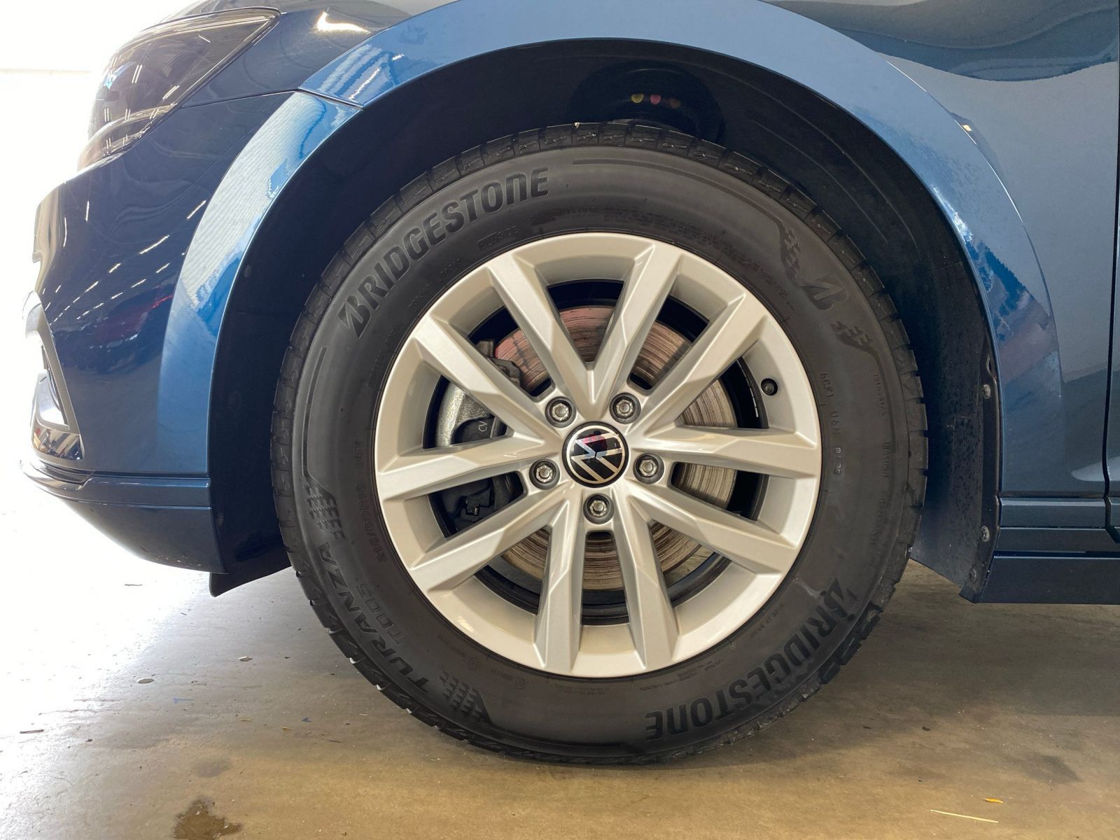 Volkswagen Passat Variant 2.0 TDI Business - Samsaru's Car Outlet