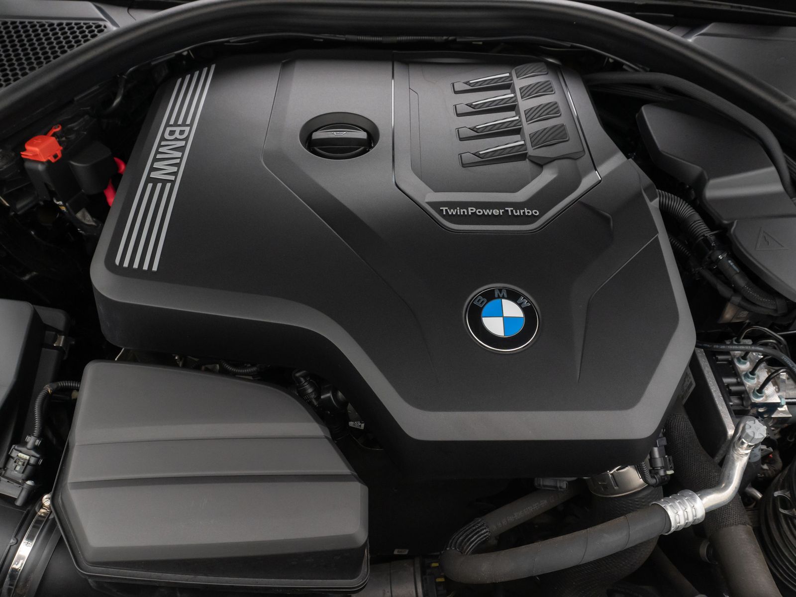 BMW 320i Sport - Samsaru's Car Outlet