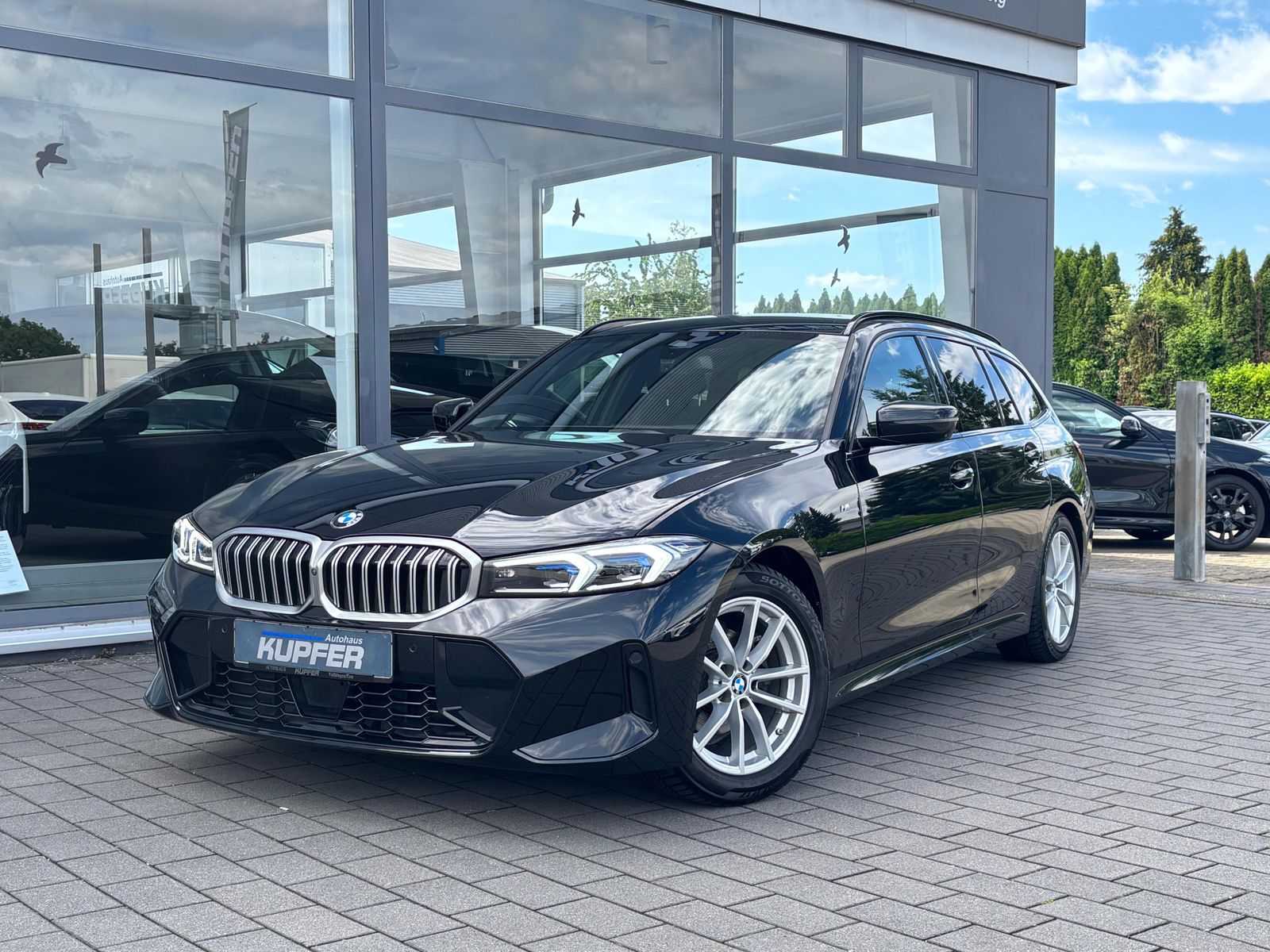 BMW 318 i Tour M Sportp. AHK°ACC*-Ad.LED°Headup+HIFI