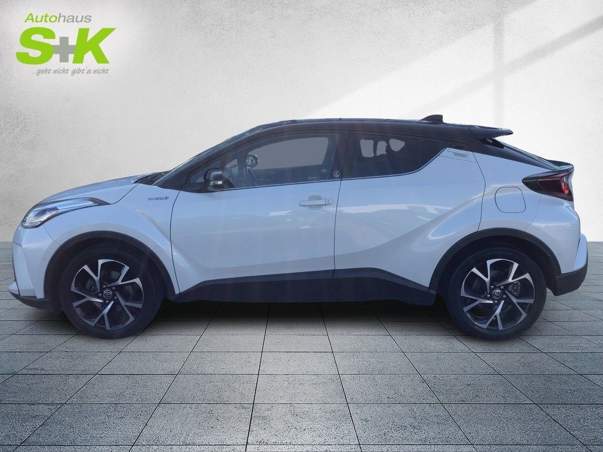 Toyota C-HR 2.0 Hybrid - Samsaru's Car Outlet