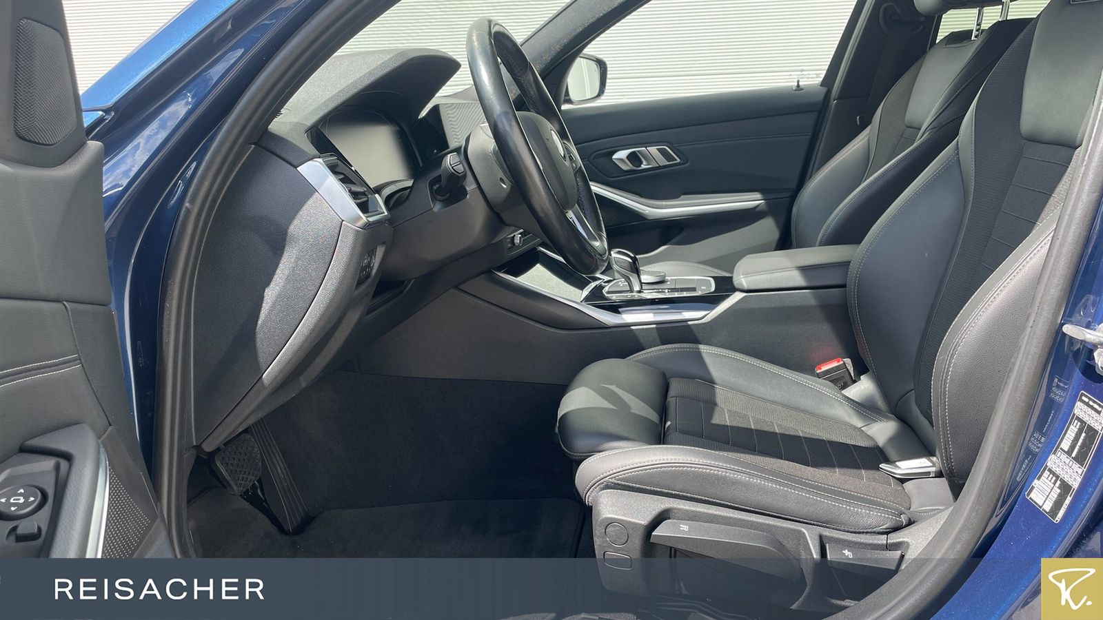 BMW 320i A Lim Sport Line - Samsaru's Car Outlet