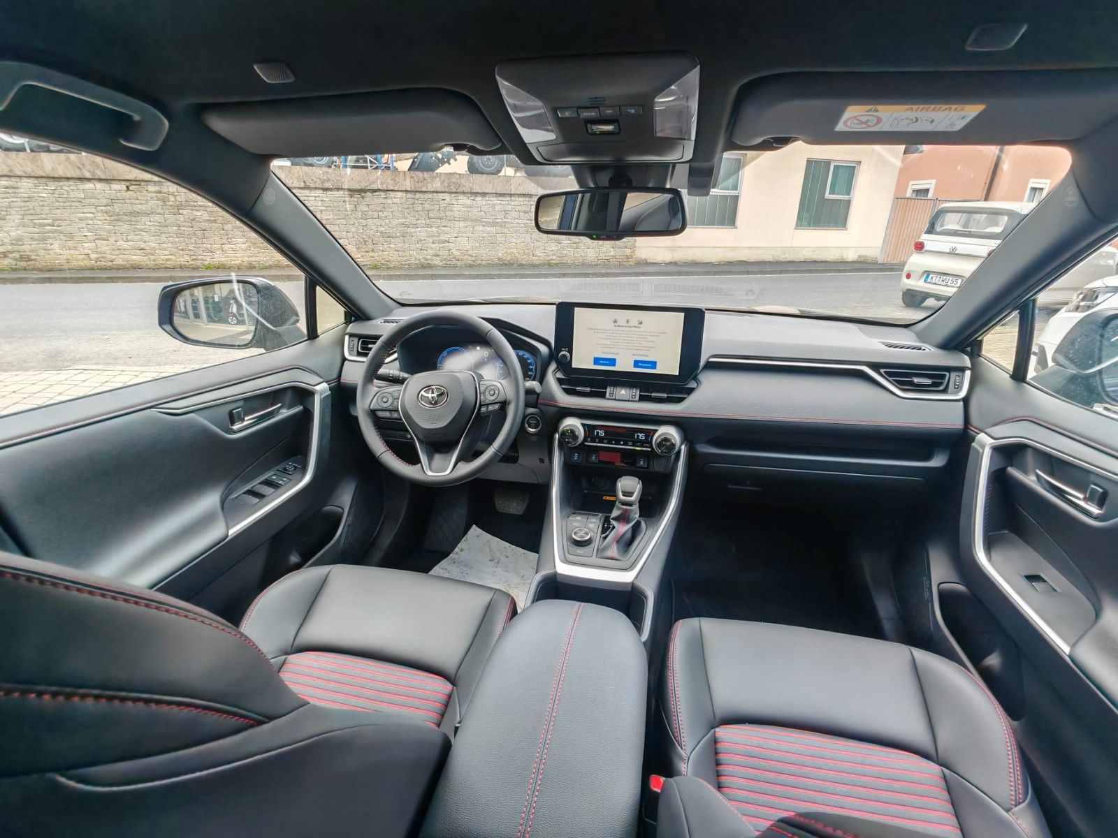 Toyota RAV 4 Plug-in Hybrid 4x4 Teamplayer Neu