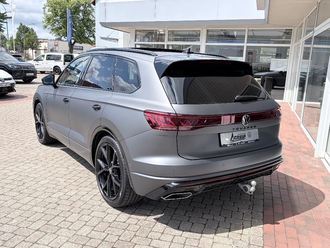 Volkswagen Touareg 3.0 V6 TDI 4x4 R-Line *Vollausstattung*