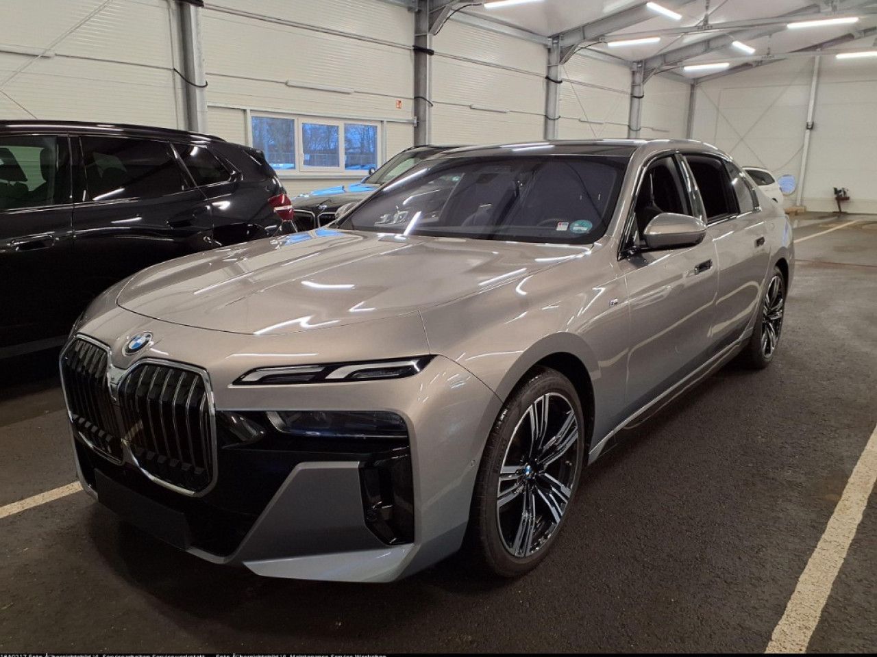 BMW 740d xDr M SPORT FondEnt,AHK,SkyL,StHz,360,DAPro