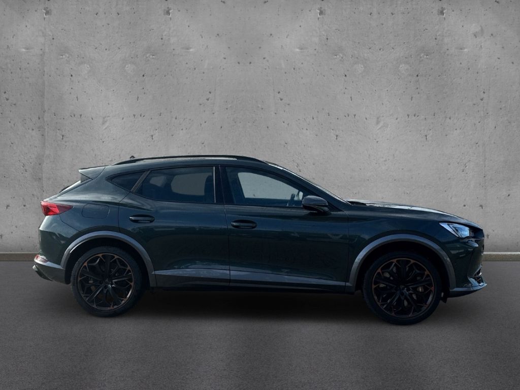 Cupra Formentor VZ e-Hybrid AHK Brembo CUP-Sitz Kamera