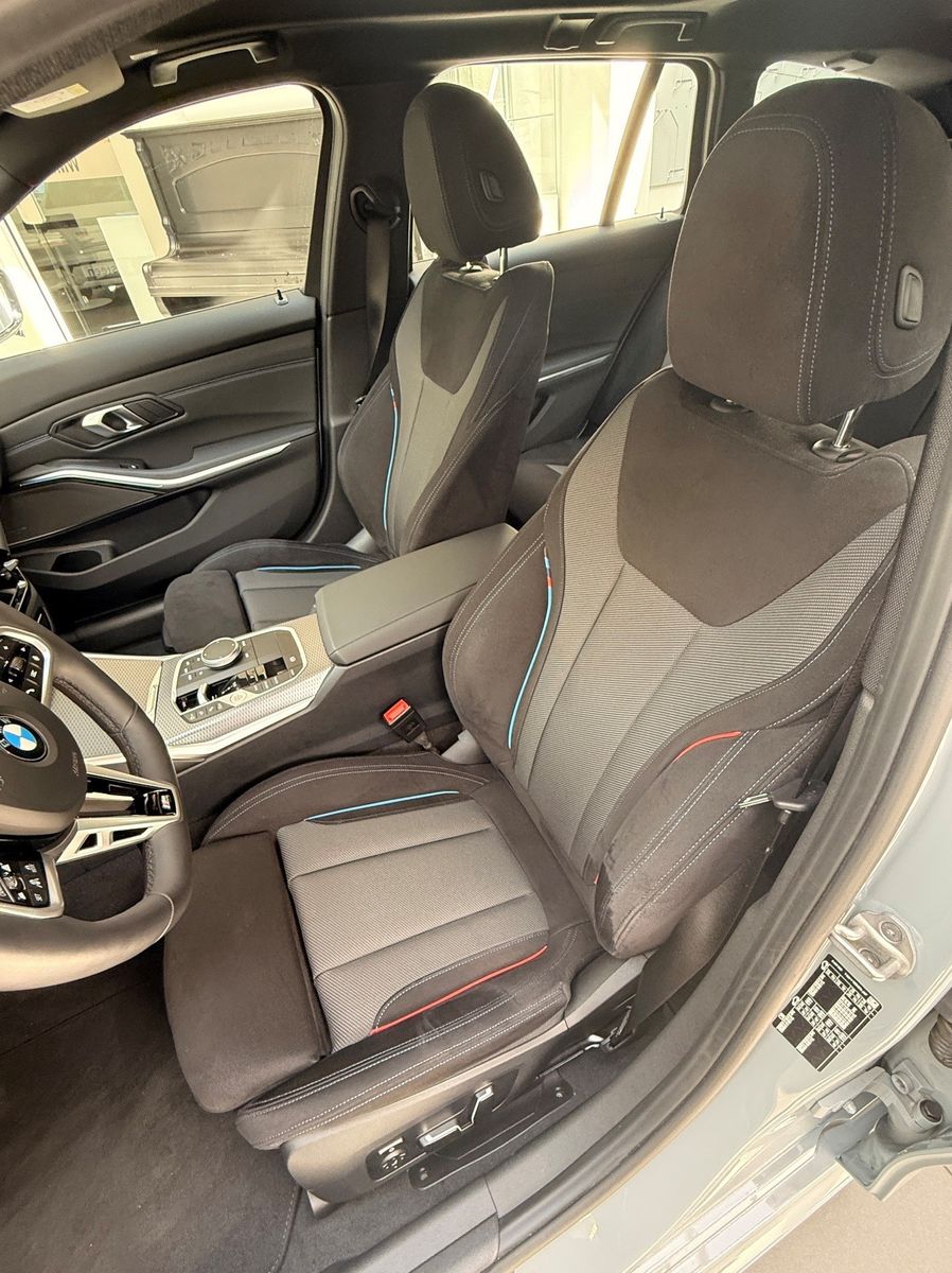 BMW 320i Touring Aut.
