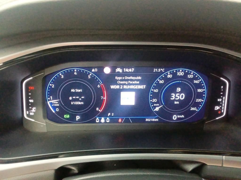 Volkswagen T-Roc Life 1.5 TSI DSG - Samsaru's Car Outlet