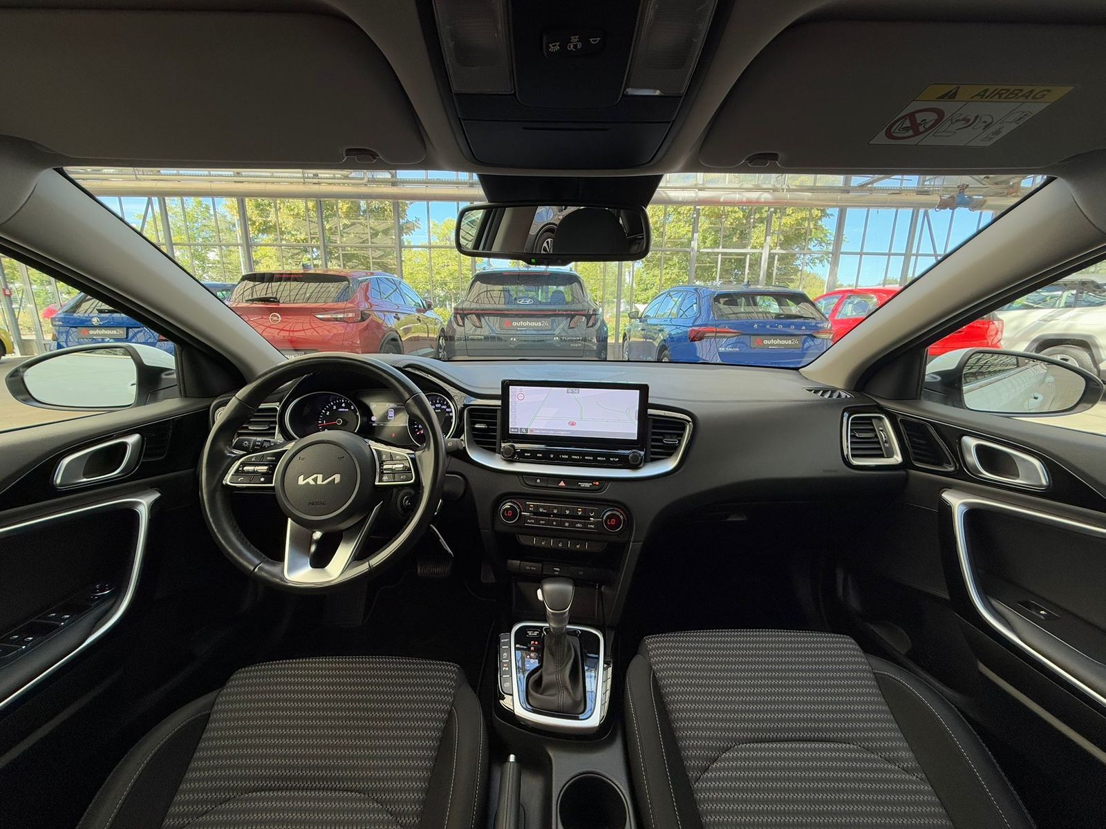 Kia Ceed 1.5 T-GDI Vision - Samsaru's Car Outlet