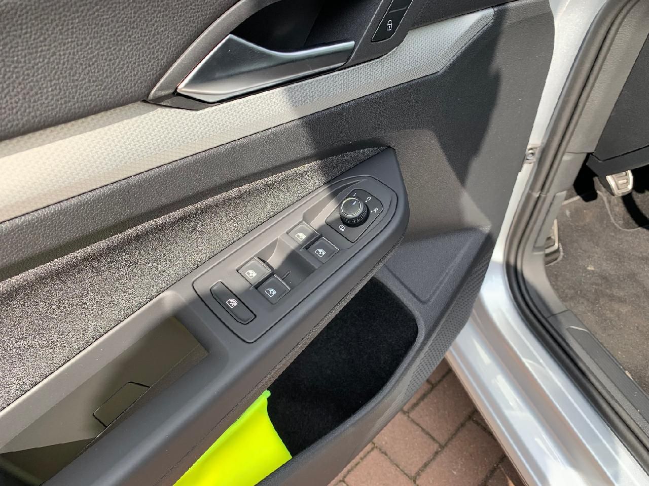 Volkswagen Golf Move - Samsaru's Car Outlet