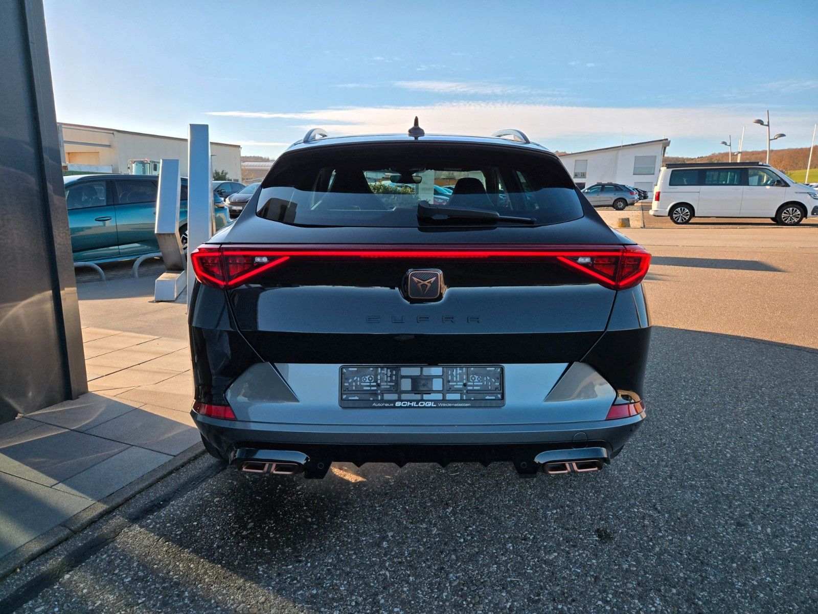 Cupra Formentor VZ e-Hybrid (245PS) / AHK / Paket XL