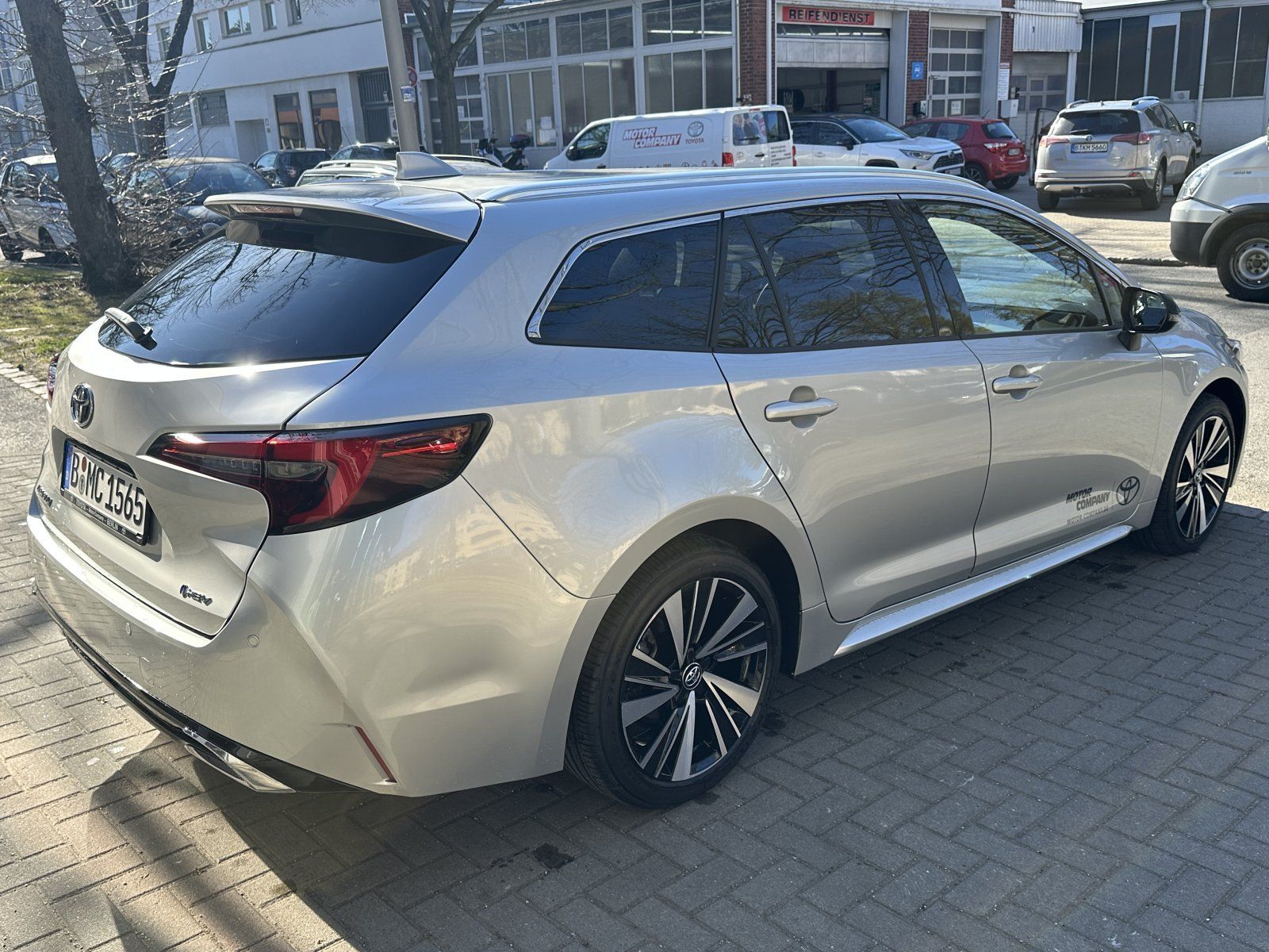 Toyota Corolla Touring Sports 2.0l Hybrid Teamplayer *T