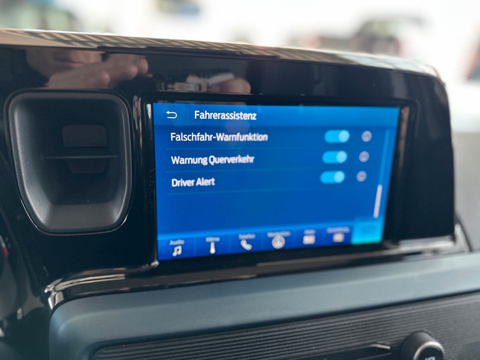 Ford Transit Courier Active Kasten #AUTOMATIK #ACC