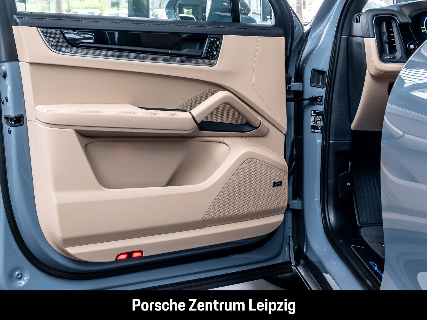 Porsche Cayenne S SportDesign PDCC HeadUp Sitzlüftung AH