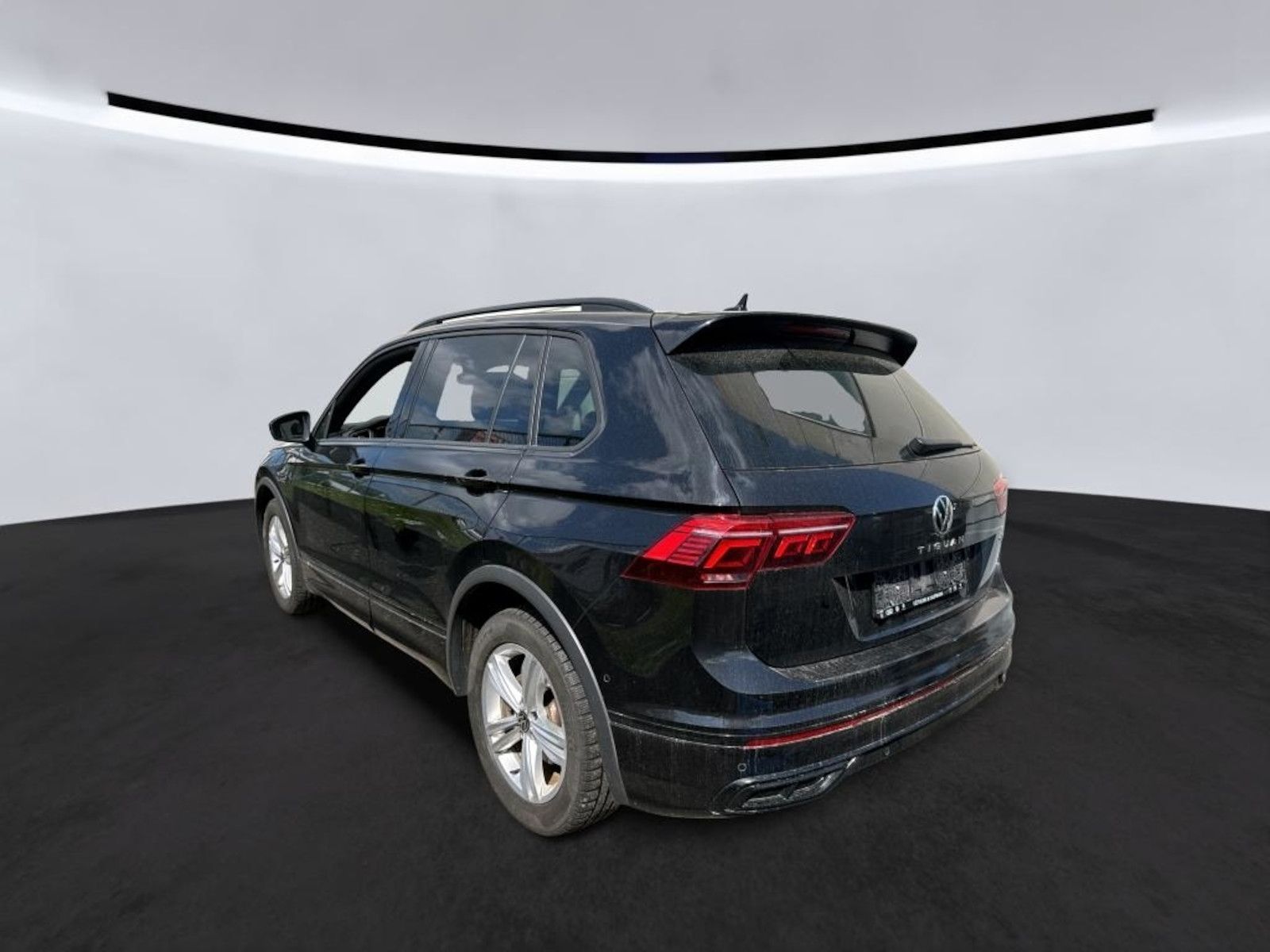 Volkswagen Tiguan R-Line eHybr. BlackStyle PANO*ACC*AHK*HUD