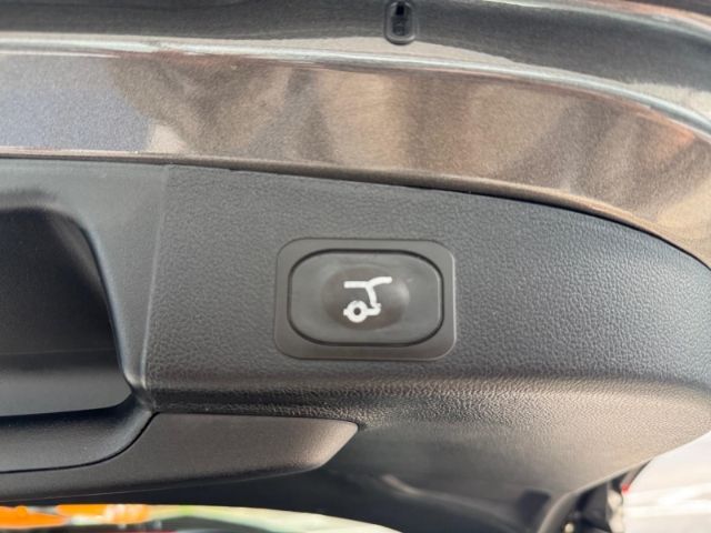 Ford Focus ST-Line X  Turnier+PANO+B&O-SOUND+ALLWETTE