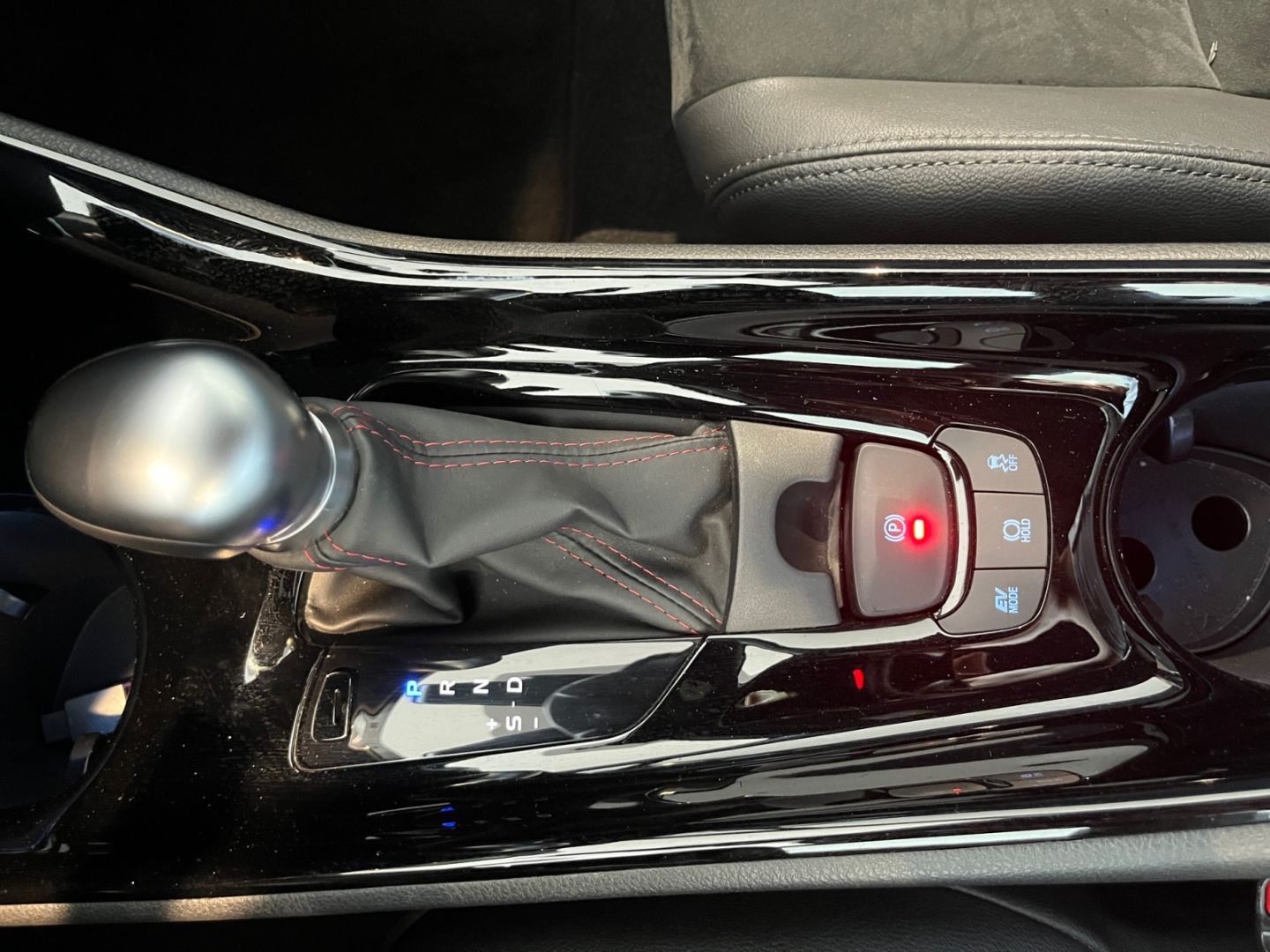 Toyota C-HR 2.0 Hybrid GR Sport - Samsaru's Car Outlet