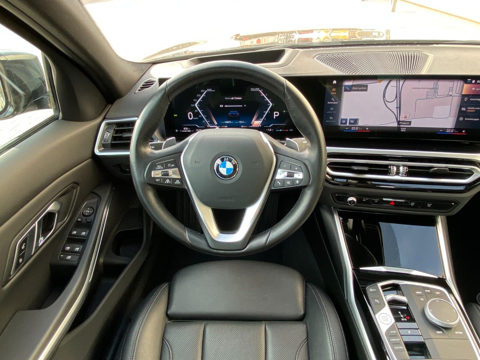 BMW 330d xDrive | Head-Up Display*Vollleder*1.Hand!