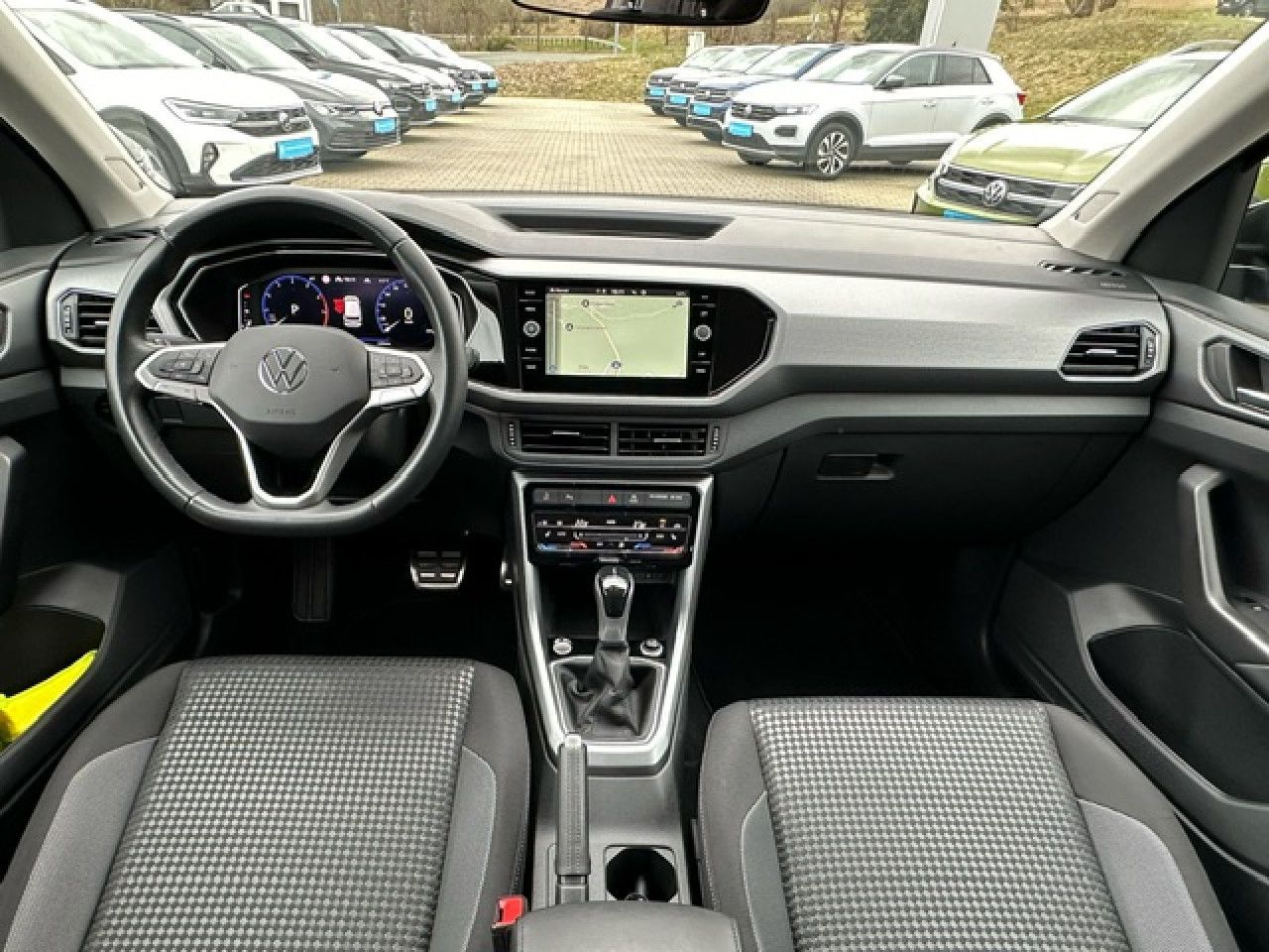 Volkswagen T-Cross Active 1.5 TSI DSG - Samsaru's Car Outlet