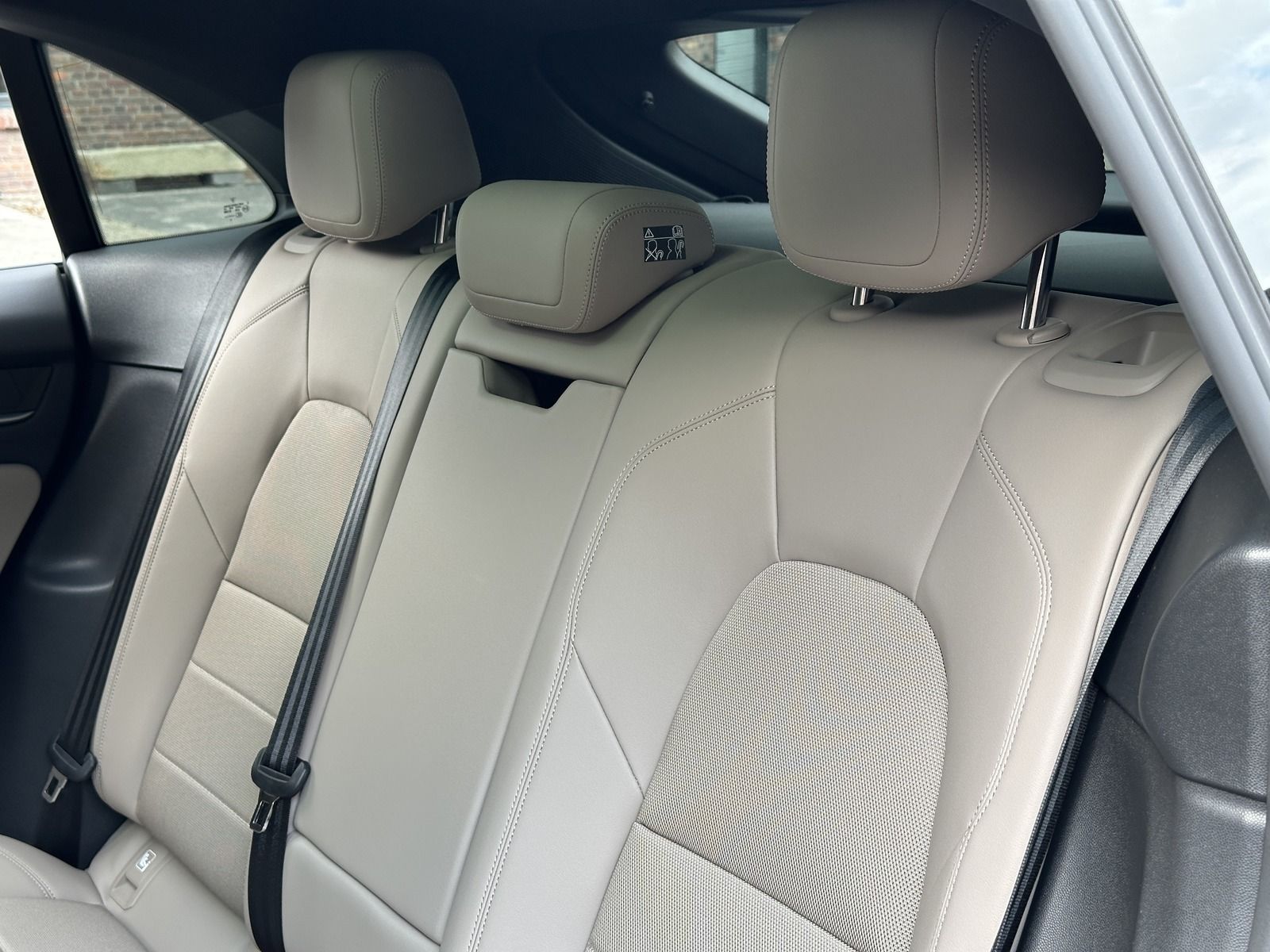 Porsche Macan 4 INNODRIVE - Samsaru's Car Outlet