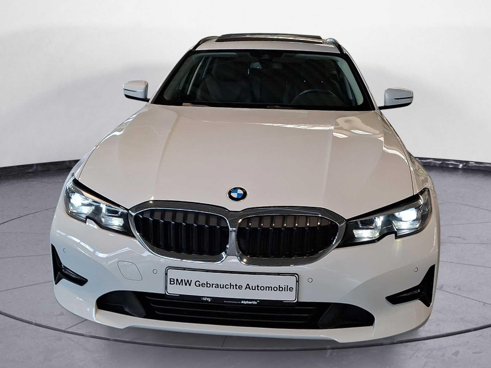 BMW 320d xDrive Touring Advantage - Samsaru's Car Outlet