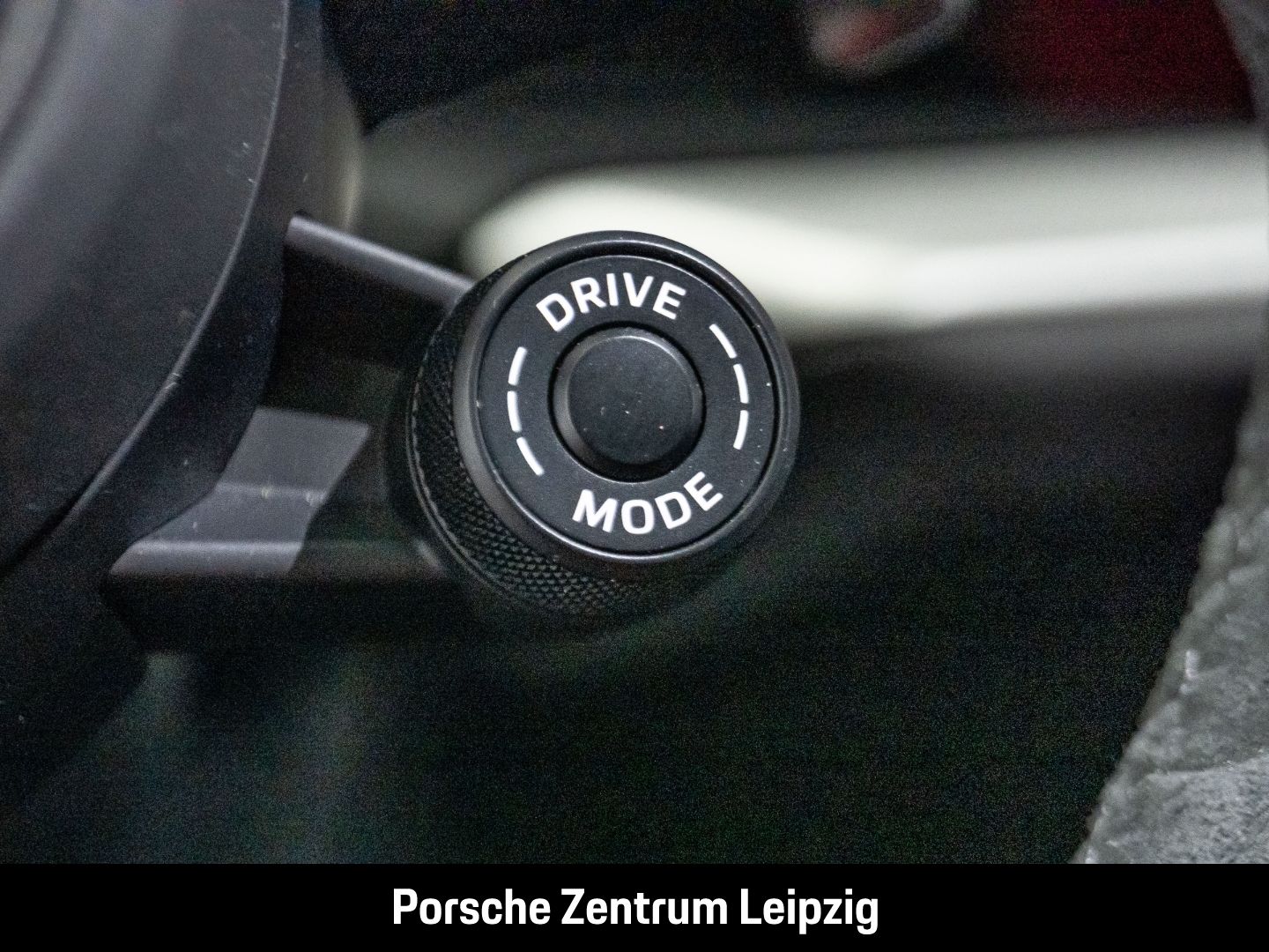 Porsche Cayenne S E-Hybrid PDCC Sitzlüftung InnoDrive He