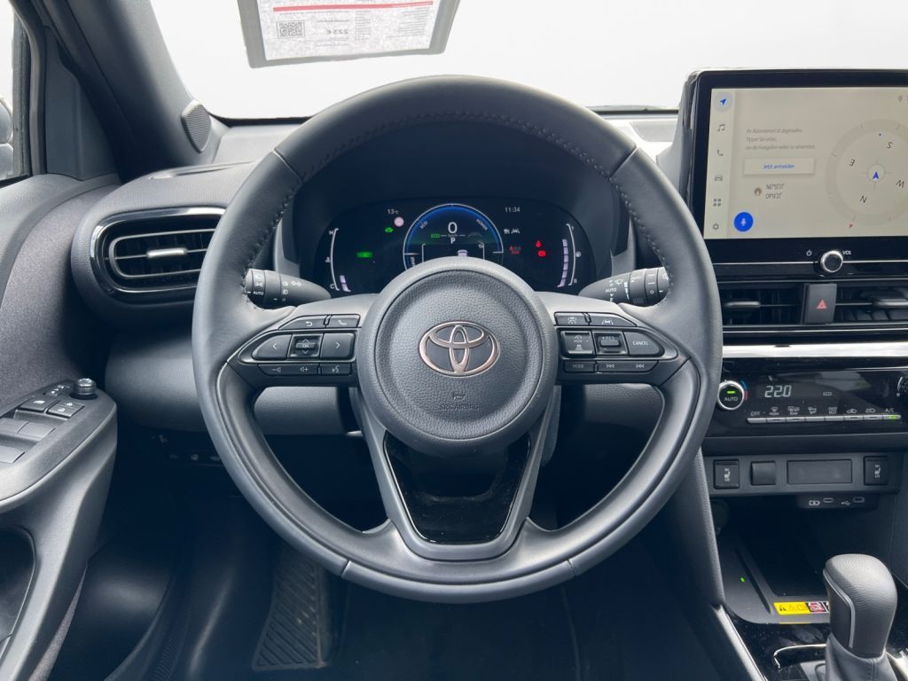 Toyota Yaris Cross Team D mit WP+SP