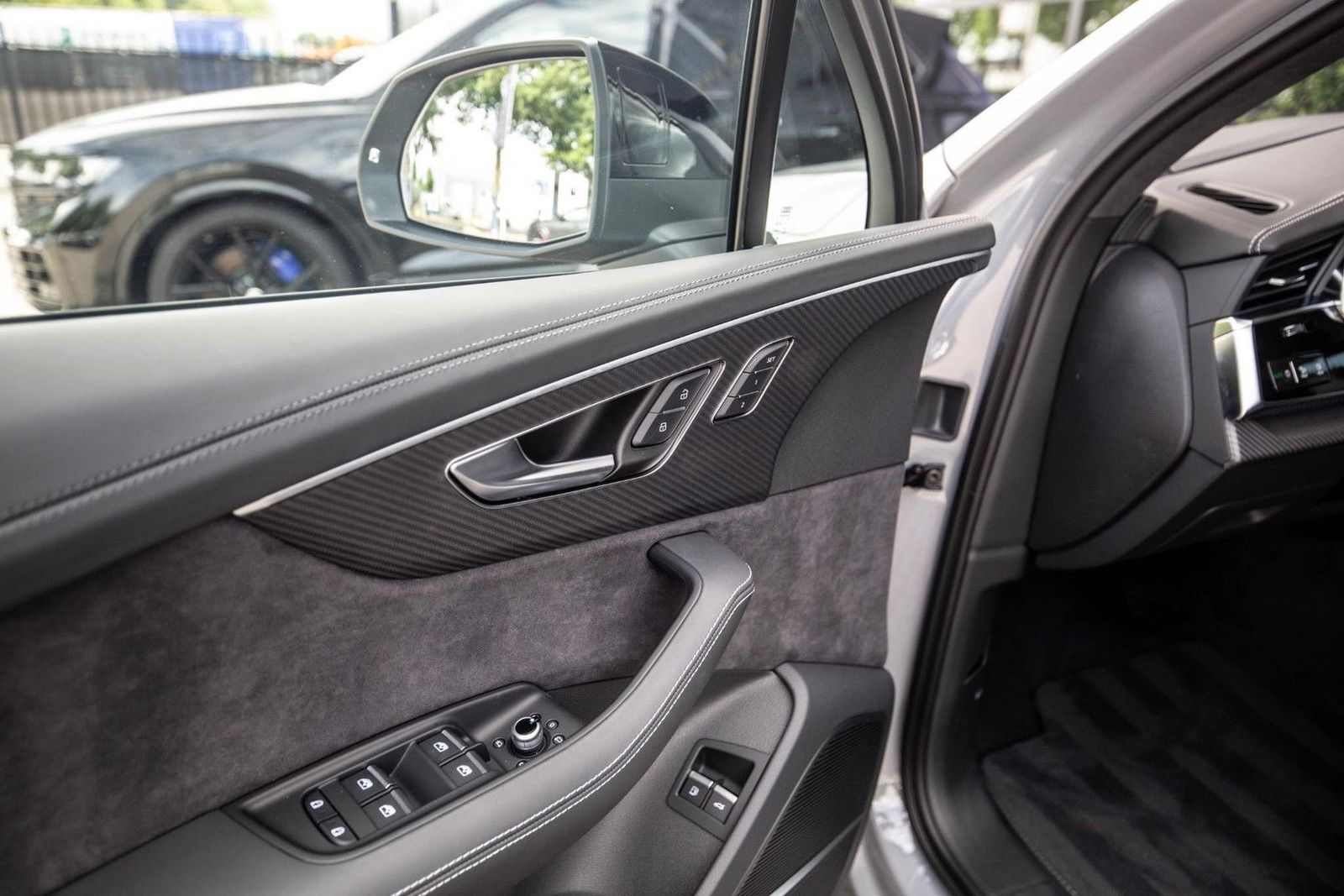 Audi Q7 60 TFSI e Competition 490pk, Carbon, Full-opt