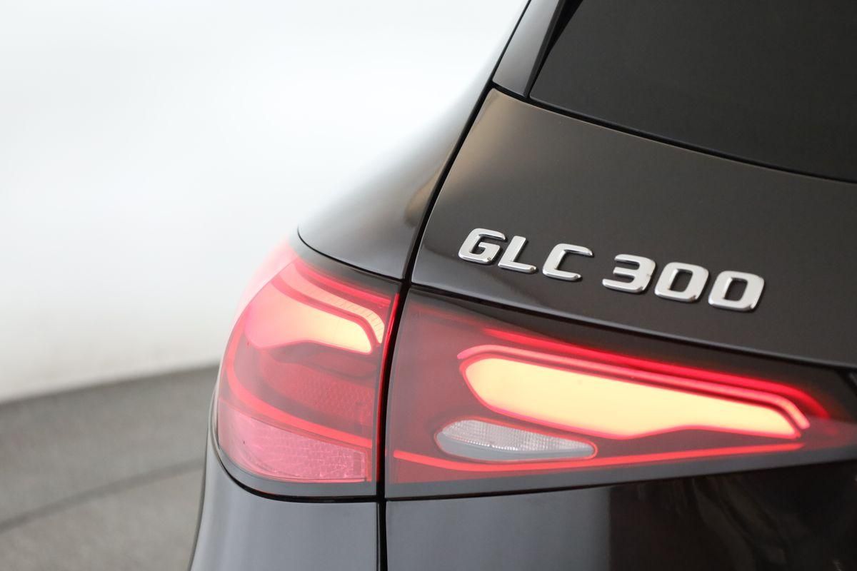 Mercedes-Benz GLC 300 4M AMG Premium Plus DIGITAL Pano HUD 360