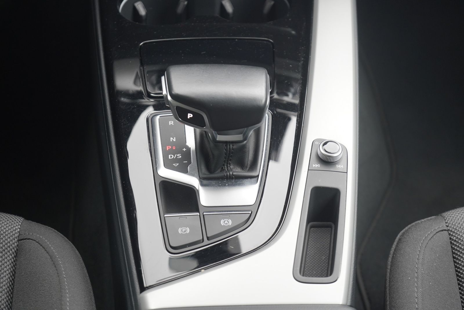 Audi A4 2.0 TDI Avant - Samsaru's Car Outlet