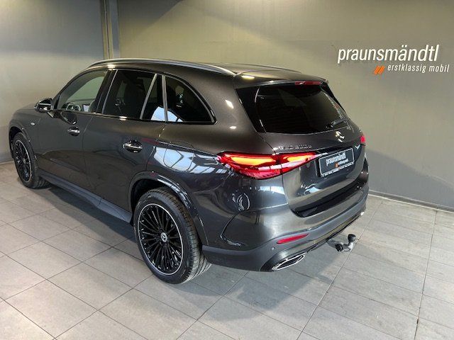 Mercedes-Benz GLC 300 e 4M AMG Night Pano/Memo/20"/Dist/AHK/To