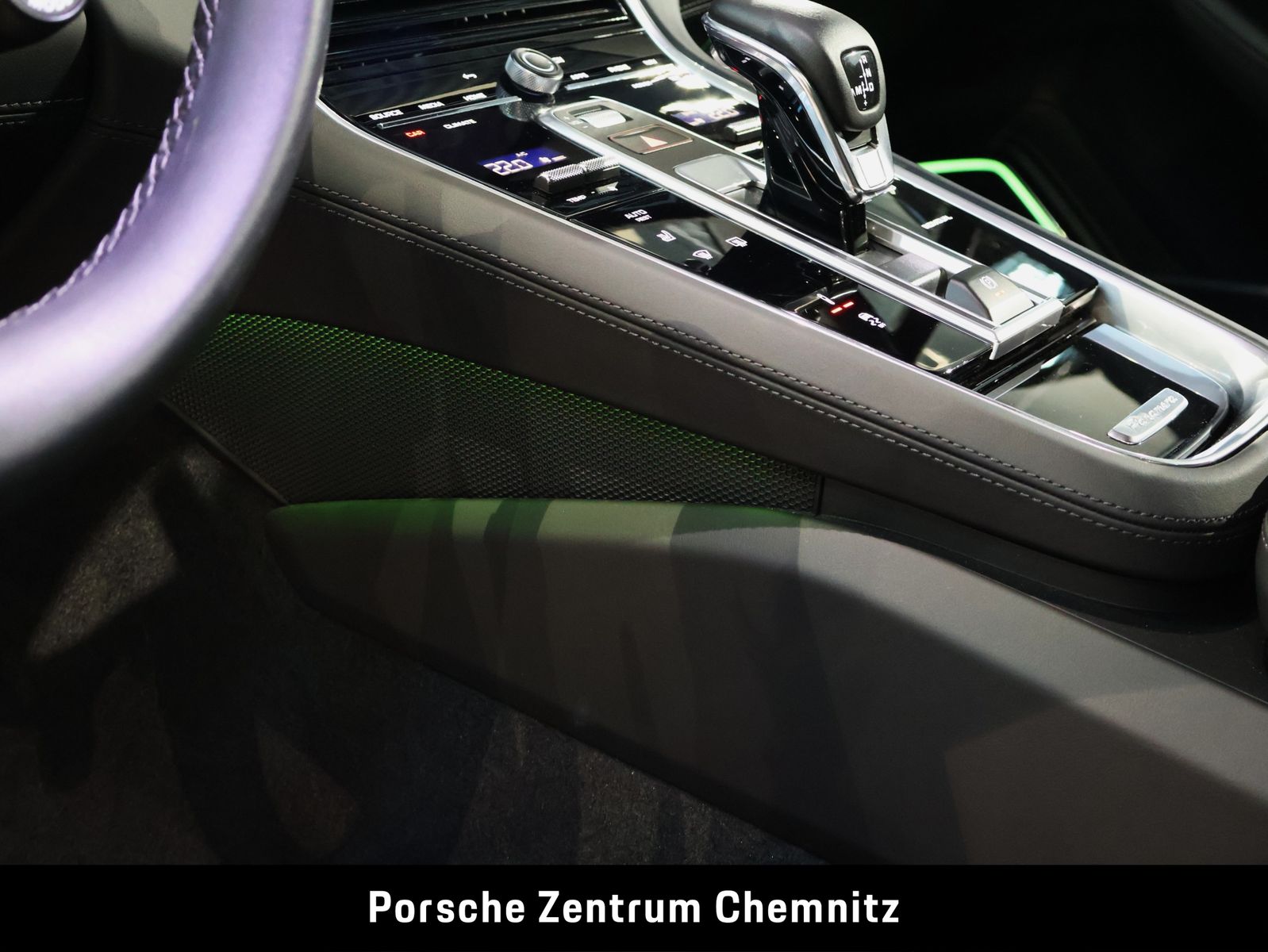 Porsche Panamera 4S E-Hybrid Sport Turismo 4+1 Sitze;Spo