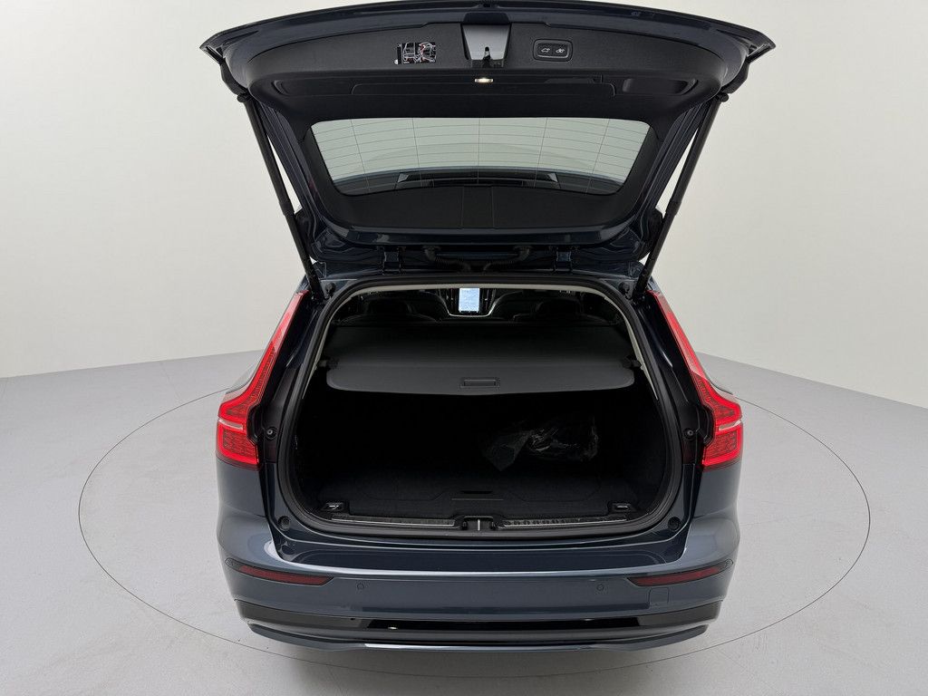Volvo V60 Kombi T6 Plus Dark Recharge Plug-In Hybrid A
