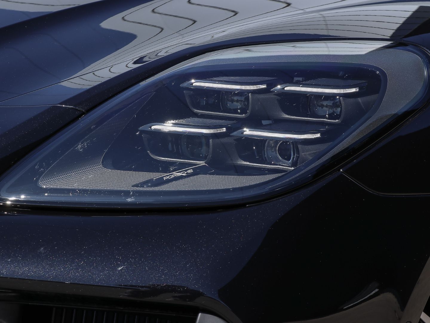 Porsche Panamera 4S E-Hybrid InnoDrive HUD Surround-View