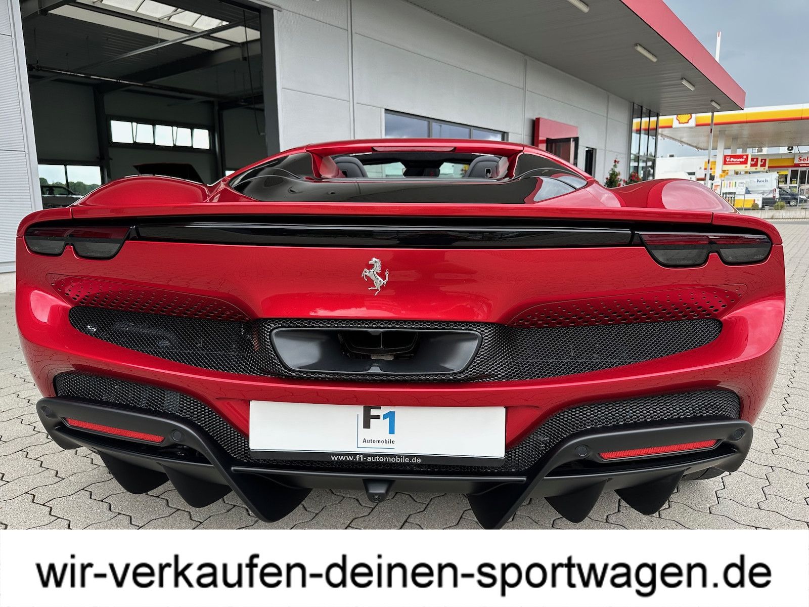 Ferrari 296 GTS - Samsaru's Car Outlet