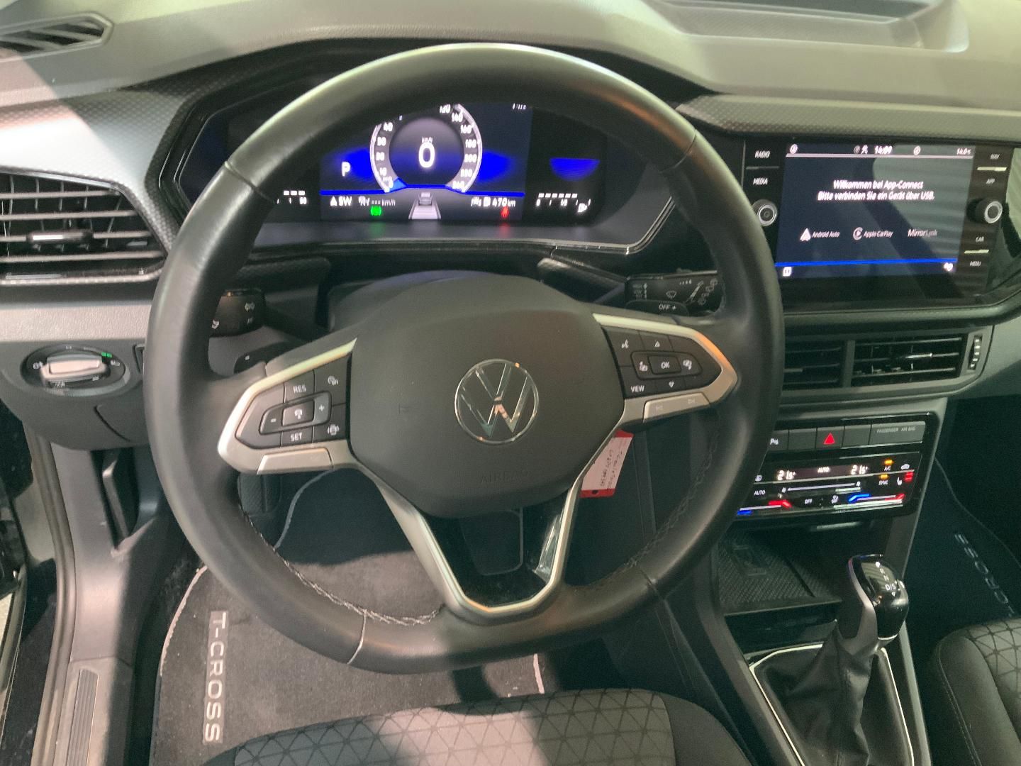 Volkswagen T-Cross Life 1.0 TSI DSG - Samsaru's Car Outlet