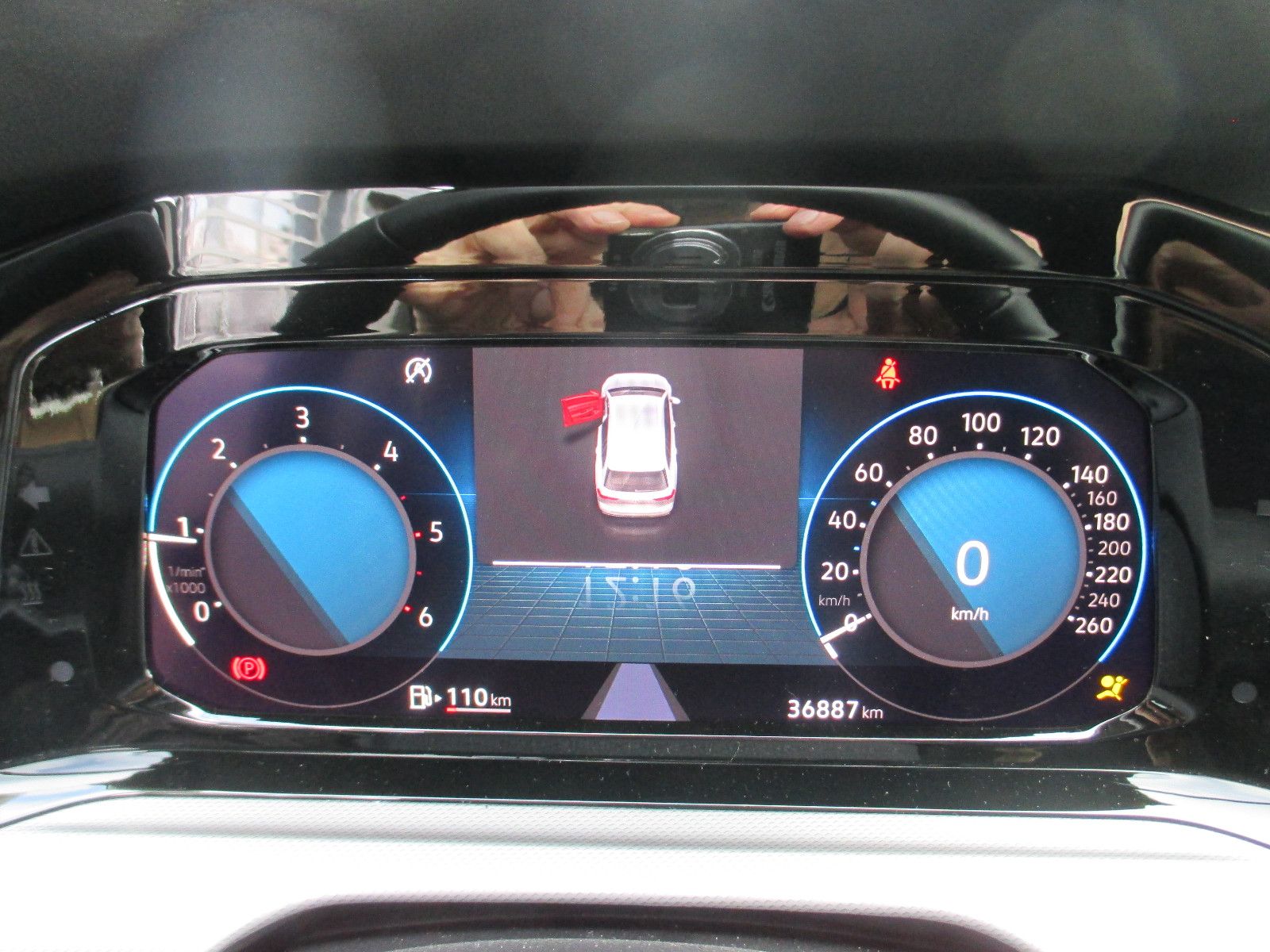 Volkswagen Golf VIII Variant 2.0 l TDI - Samsaru's Car Outlet