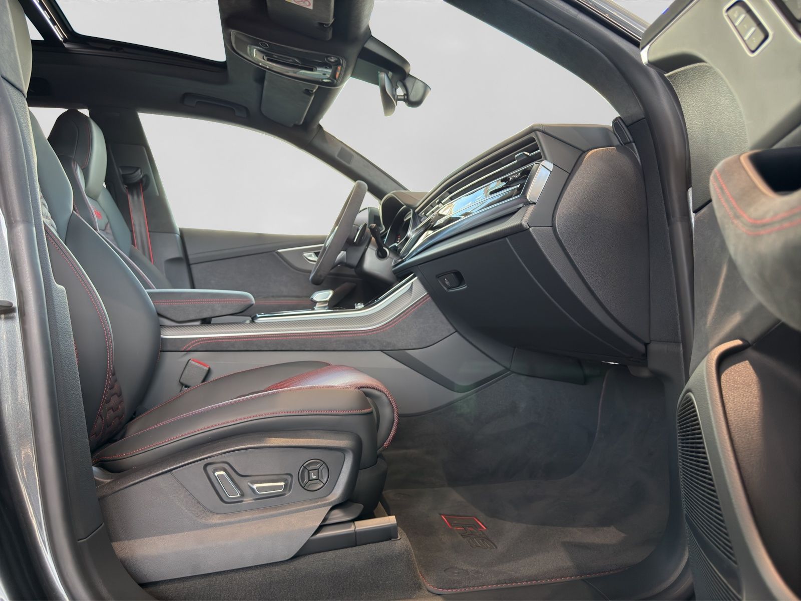 Audi RSQ8 TFSI Q PERFORMANCE 305km/h KERAMIK ST.HEIZ
