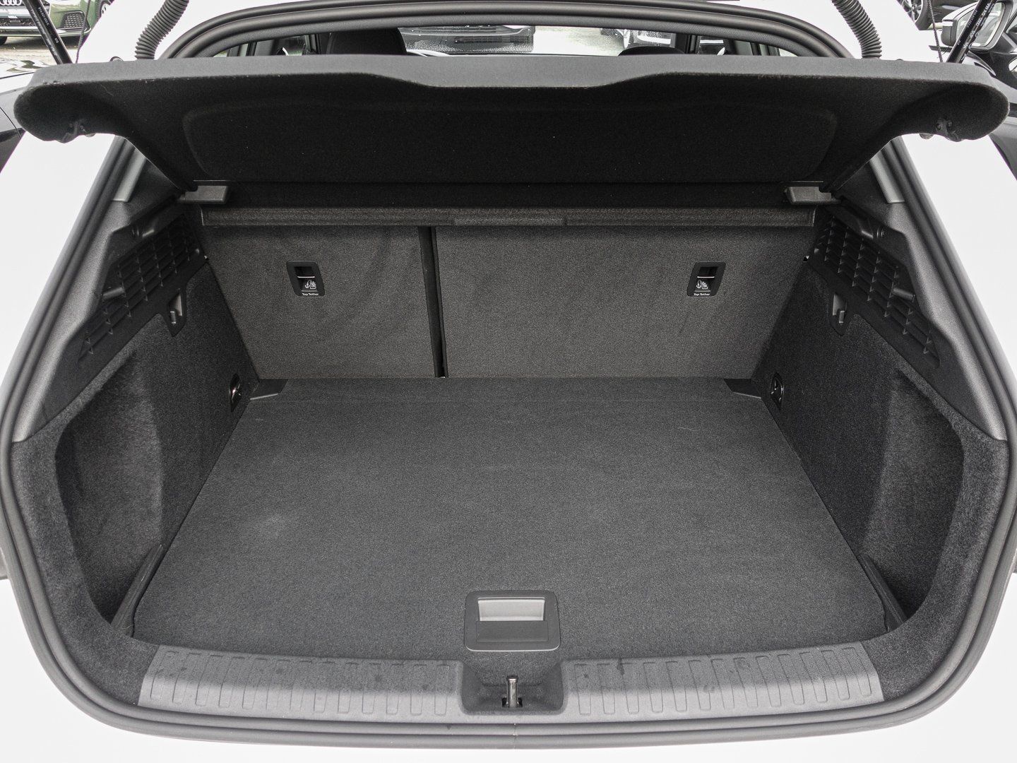 Audi A3 Sportback 40 TFSI e S tronic Klimaautomatik S