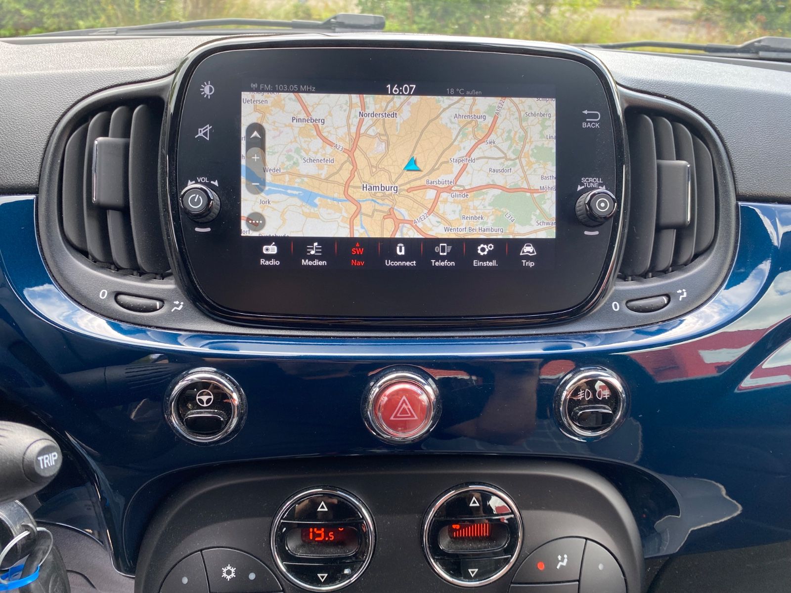 Fiat 500*Klimaautomatik*NAVI*PDC*CarPlay*City