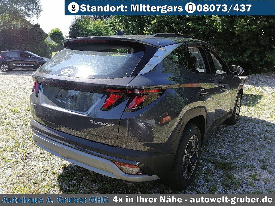 Hyundai TUCSON - Samsaru's Car Outlet